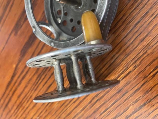 Thomas Rod Company - Vintage Pflueger 1492 Medalist Shop