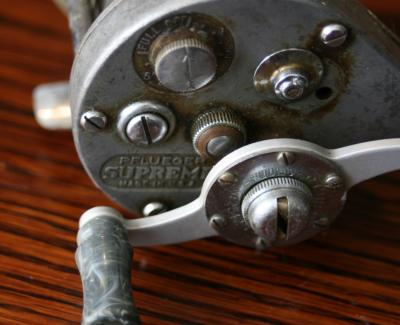 Vintage Pflueger Supreme 510 Bait Casting Reel. Super nice condition. on  eBid United States
